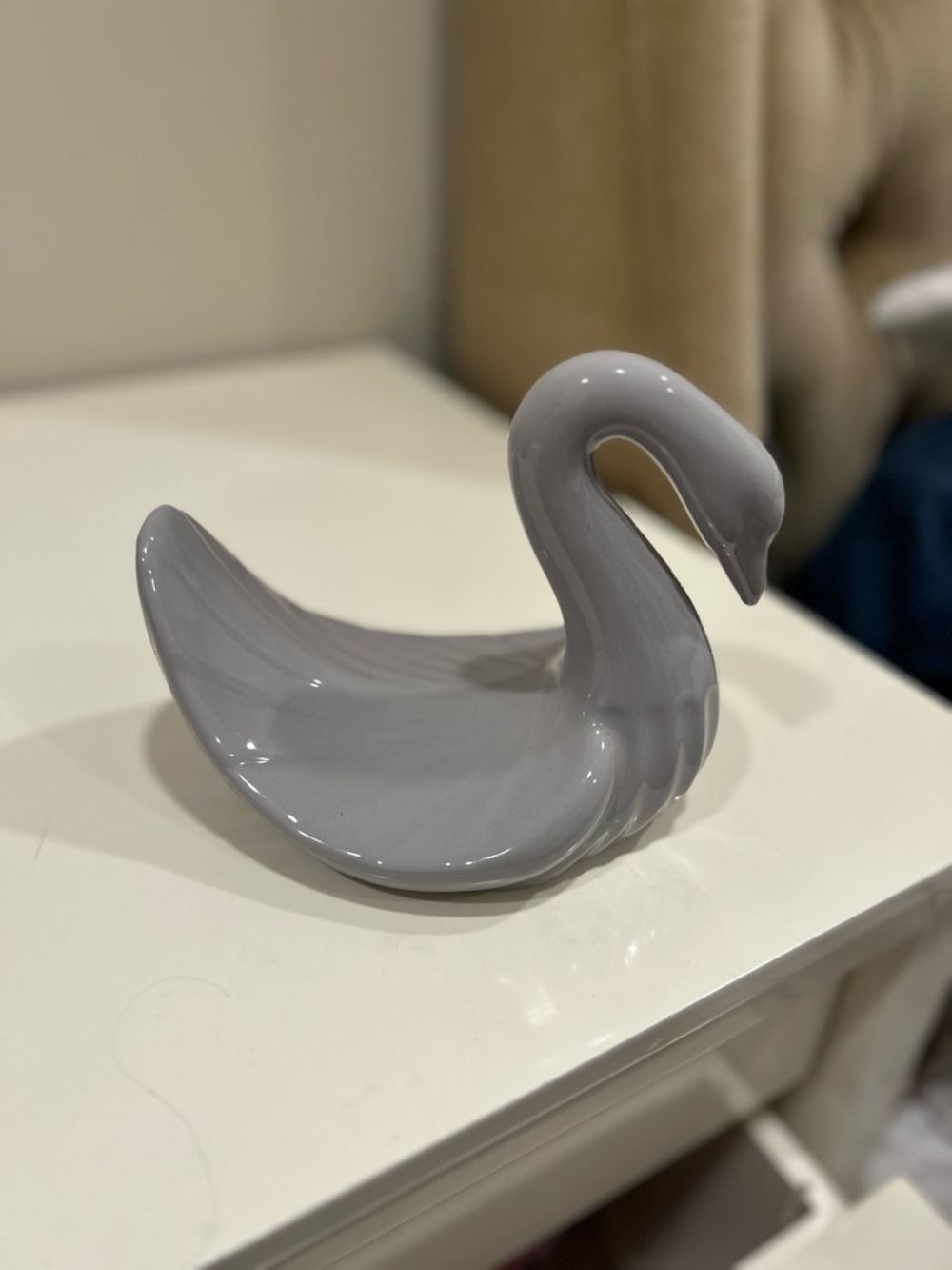 Glazed Ceramic Swan Trinket Dish in Light Gray